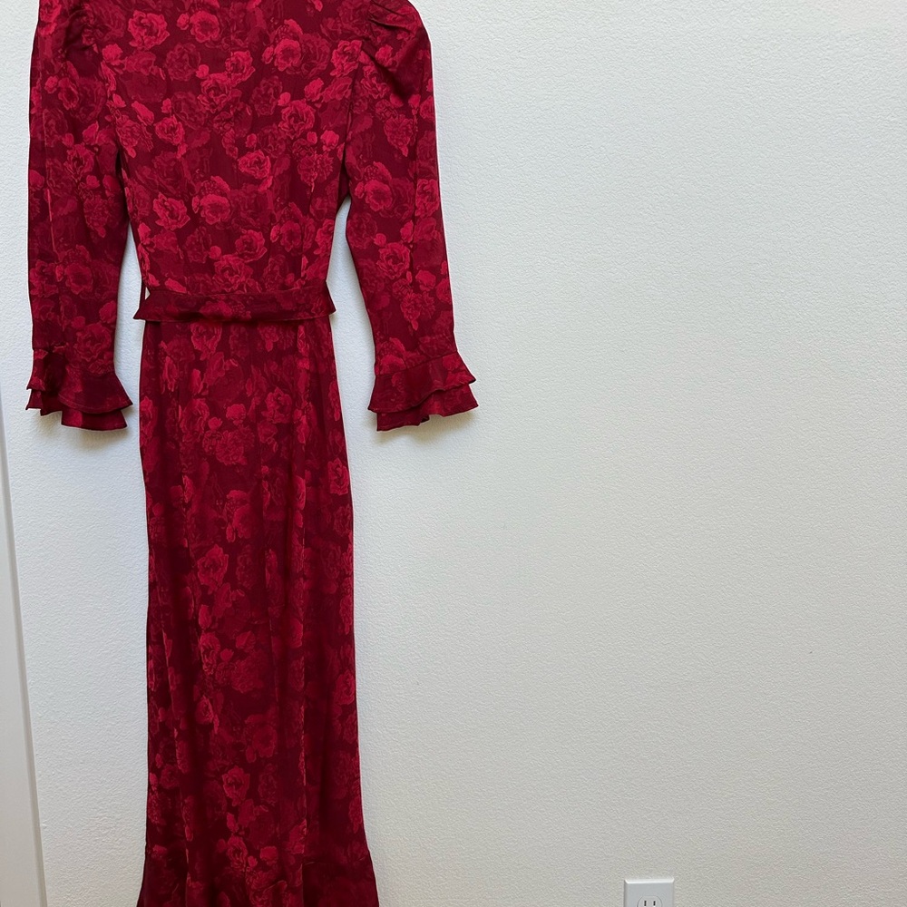 BRAND NEW RAHI Flora Belted Midi Dress - Picture 9 of 14